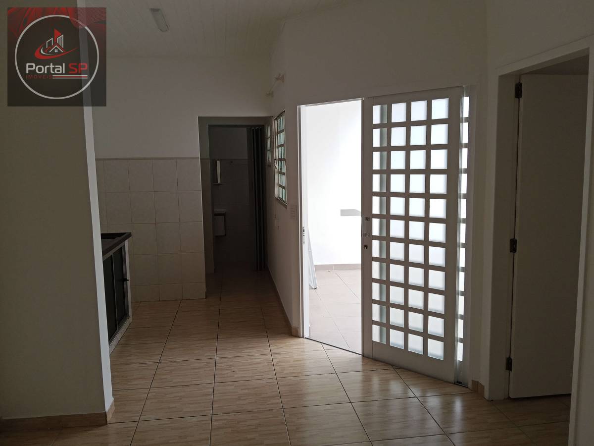 Casa de vila para alugar em São Paulo, Chora Menino, com 1 quarto, 60m² - Portal SP Imóveis